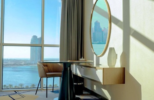 Al Khan Apartment | Luxury Deluxe Suite Near Sharjah Expo Center SHJ