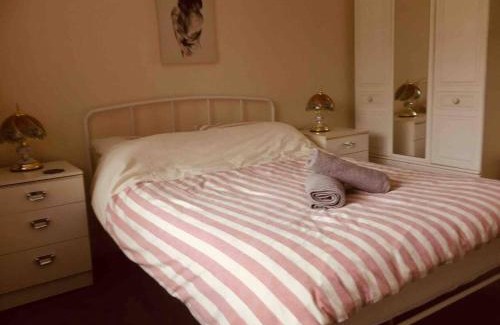 Bridlington House | Luxury dog friendly cottage sleeps 4
