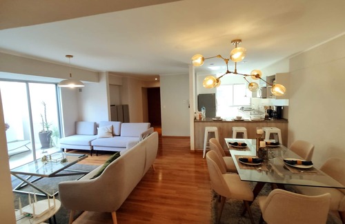 Miraflores Condo | LUXURY DUPLEX PRIVATE HOT SWIMMING POOL Miraflores