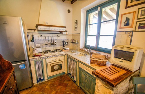 Collazzone Villa | Luxury estate with private pools, for your holidays and events