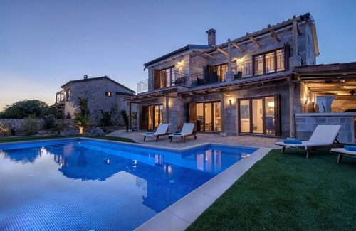Hvar Villa | Luxury G Infinity Pool Villa Galapagos in Hvar Town