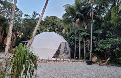 Tamborine House | Luxury Glamping dome under the stars