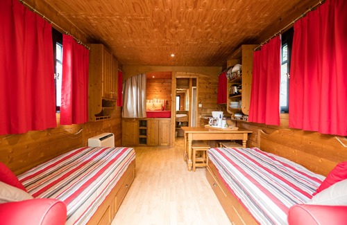 Vogue Cabin | Luxury gypsy caravan with private spa and unlimited access at Domaine Saint Cerice