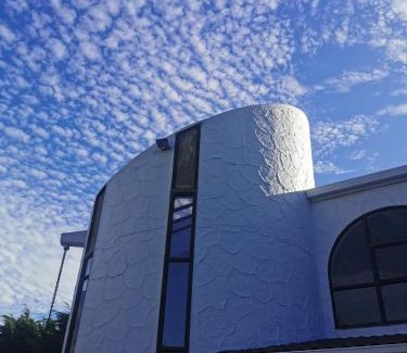 Dunedin Villa | Luxury Harbour view