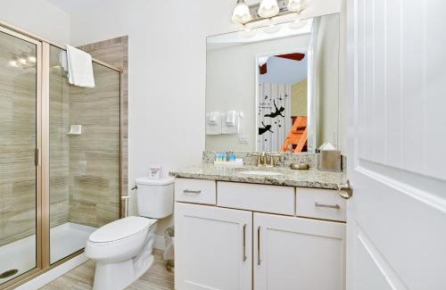 West Kissimmee House | Luxury Home With Themed Rooms, Game Room And Waterpark Resort Access Near Disney At Encore Resorts Reunion - 260Cl