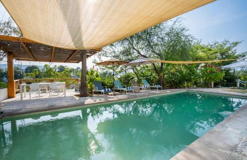 Tequesquitengo Villa | Luxury House with Pool fire Pit & Lake view