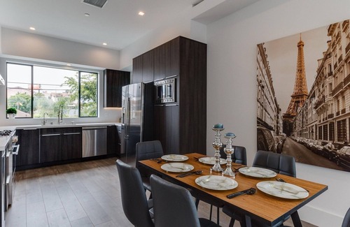 Mid City House | Luxury Modern 4 bedroom with Rooftop Deck #6