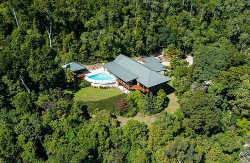 Jubilee Pocket House | Luxury mountain & ocean view house is situated on over 2 acres of land