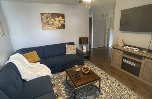 Dayton Apartment | Luxury Oasis Close to Downtown Dayton