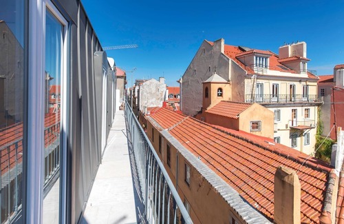 Bairro Alto Apartment | Luxury Oasis in Bairro Alto by LovelyStay