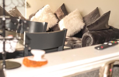 Downtown Baltimore Apartment | Luxury penthouse apartment