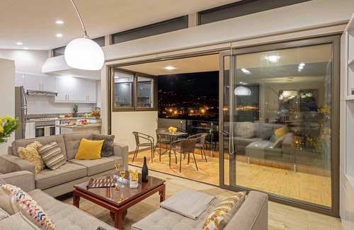 San Blas Condo | Luxury Penthouse, Historic City Center, Panoramic Views, - Power Backup -