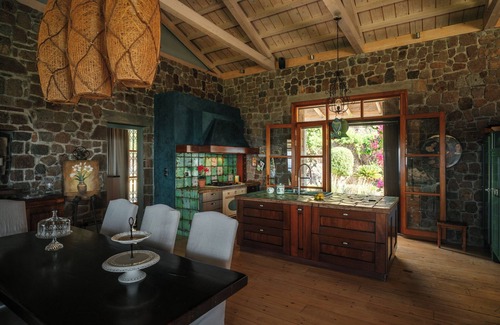 Kontos Villa | Luxury Prinate Villa in Aegina