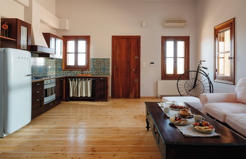 Kontos Villa | Luxury Prinate Villa in Aegina