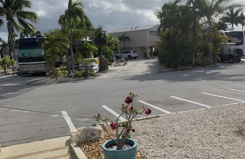 Cudjoe Key Resort | Luxury Pull Thru Rv lot with access to all the Resorts amenities!