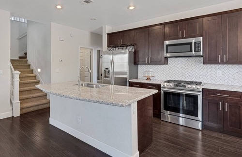 Spring Valley House | Luxury Retreat in Las Vegas III