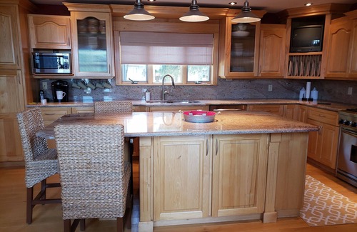 Port Franks Cottage | Luxury Riverside Cottage - Come and enjoy our Shack on the River!