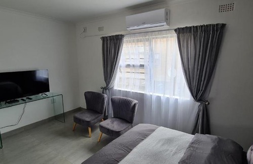 Umtata Apartment | Luxury Self-Catering Bachelor Apartment