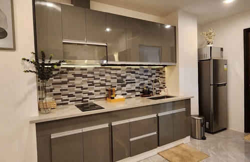 Malabanias Condo | Luxury Smart Home-1-bedroom unit