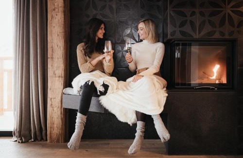 Daunei Ski Chalet | Luxury Spa Chalet Lum d'Or