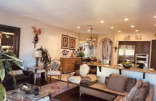 Pacific Highlands Ranch House | Luxury Spacious House 5 Bd,5 1/2 Bath