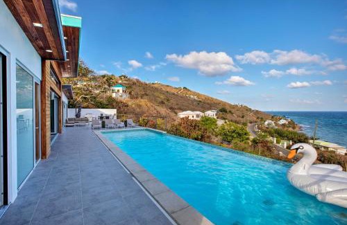 Slob House | Luxury St Croix Home with Oceanfront Pool and Views