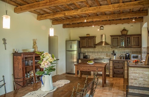 Arcevia Villa | Luxury Stone Villa