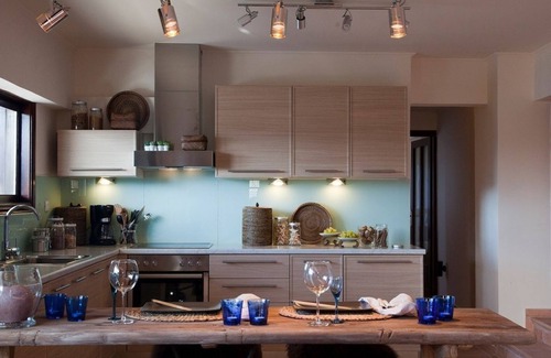 Plaka Apartment | Luxury studio with amazing sea view and swimming pool