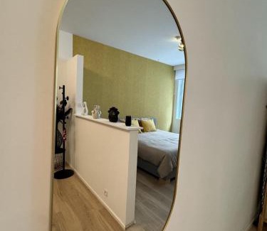 Antwerp Apartment | Luxury Suites Royal by Rikas Hotels