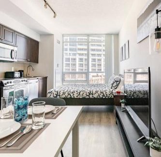 Fort York Apartment | Luxury Suites Steps to CN Tower