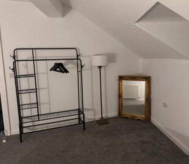 Torquay City Centre Apartment | Luxury Three Bedroom Duplex Apartment Torquay Marina