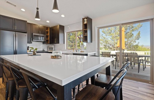 Cottonwood-Verde Village House | Luxury Three Bedroom Home with Amazing Views Near Sedona & Wineries