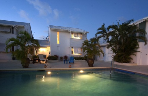 Porters House | Luxury townhouse only 10 minutes from the beach!