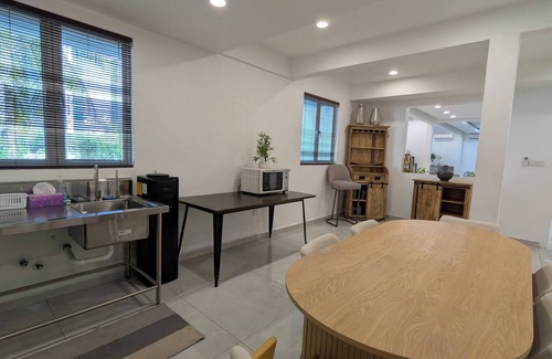 Sungai Penchala House | Luxury Tropical Bungalow in Damansara Golden Core