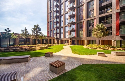 Nine Elms Condo | Luxury Two bed by the US Embassy