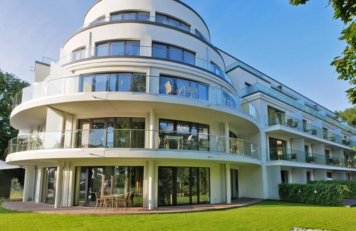 Timmendorfer Strand Apartment | Luxury vacation apartment 2.10 with balcony in Timmendorfer Strand - close to the beach