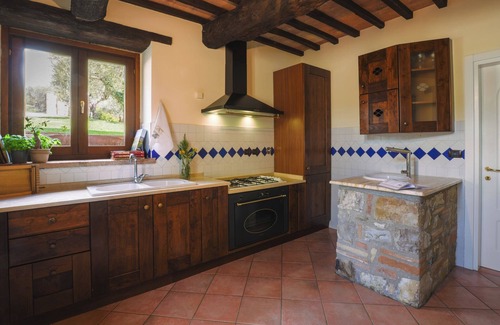 Monte Vibiano Vecchio Villa | Luxury Villa, Breathtaking Views in the Heart of Italy