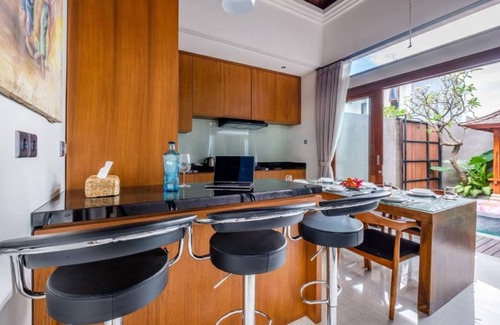 Taman Griya Villa | Luxury Villa 3 BR Private Pool #B1