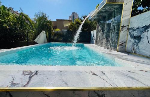 Rishon LeTsiyon Villa | Luxury Villa 6BR with Swimming Pool by Beach - Villa Costa