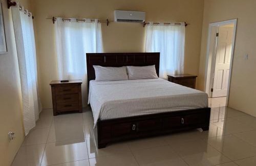 Barnes Ghaut Villa | Luxury Villa, Cades Bay, Nevis - Villa Tranquil