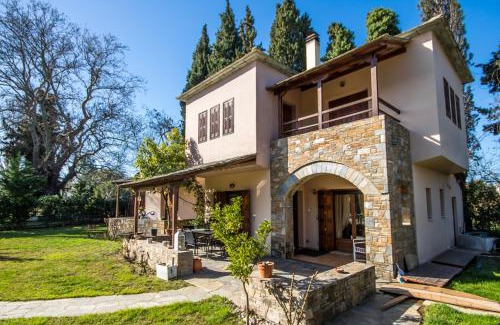 Koropi House | Luxury Villa Helios