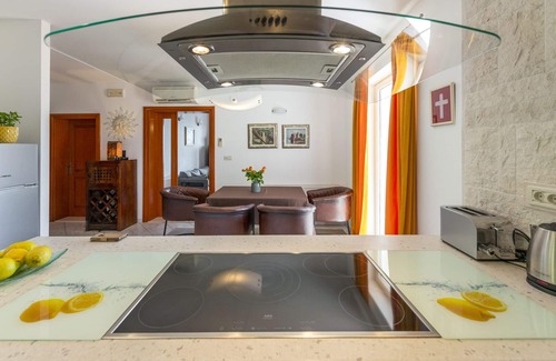 Zupa dubrovacka Villa | Luxury Villa near Dubrovnik for up to 10 guests with swimming- and whirlpool