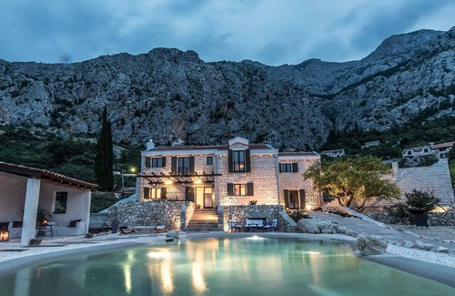 Makarska Villa | Luxury villa with a bio-designed pool