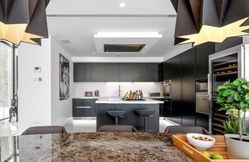 Marbella Villa | Luxury Villa with Views Marbella