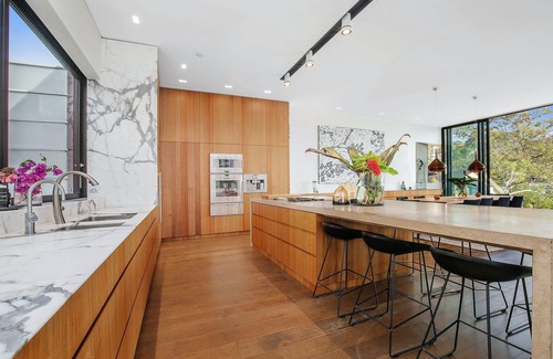 Mosman House | Luxury Villas Balmoral Golden Mile Luxe (Heated Pool)