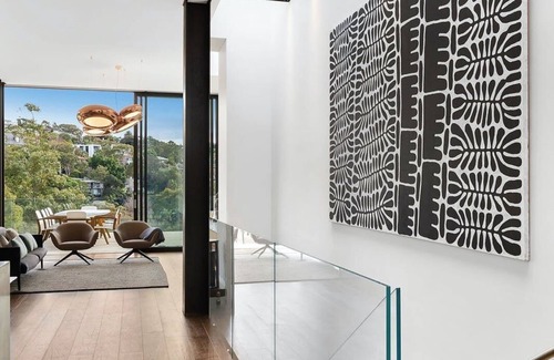 Mosman House | Luxury Villas Balmoral Golden Mile Luxe (Heated Pool)