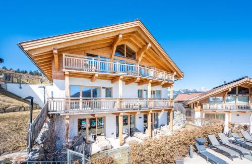 Seefeld in Tirol Apartment | Luxus Chalet - Zentral - Poolblick mit Sauna