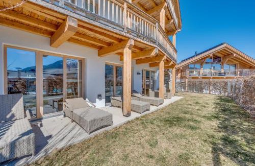 Seefeld in Tirol Apartment | Luxus Chalet - Zentral - Poolblick mit Sauna