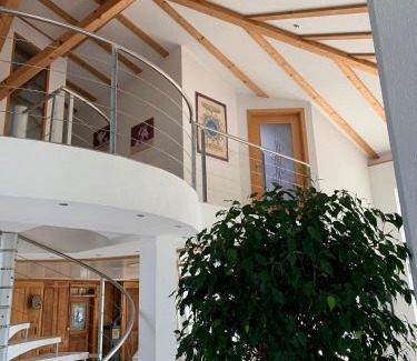 Rorbas Villa | Luxus-Loft Atrium -X-