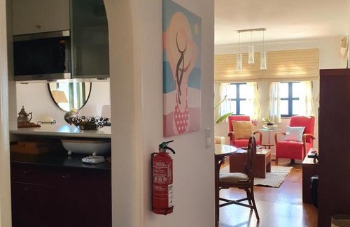 Sao Martinho Apartment | Luzia's Apartment - 2 bedroom apartment sleeps 4